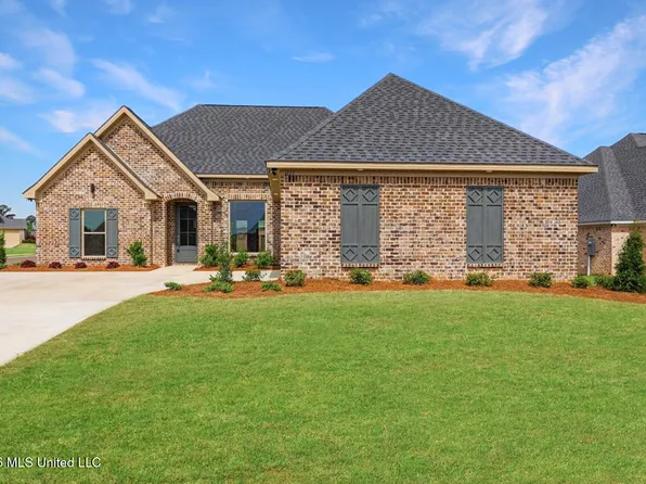 1117 Old Court Xing, Flowood, MS 39232