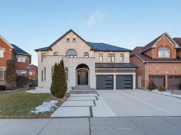 30 Grouse Ln, Brampton, ON L6Y 5L1