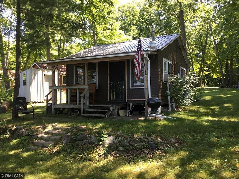 1st image of 19129 Woodland Acres S #S