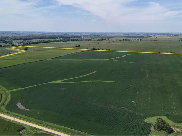 W Clare Rd, Clare, IL 60111