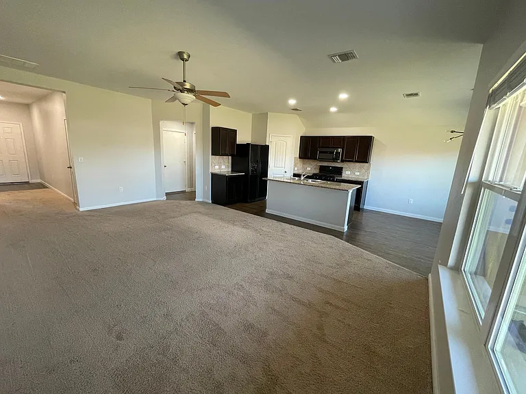 136 Voss — Photo 17