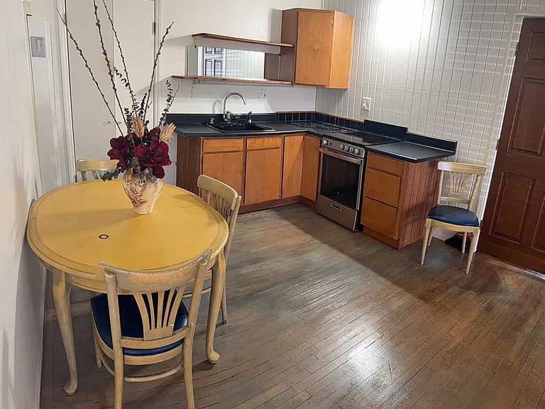 318 E Anapamu St #2 — Photo 6