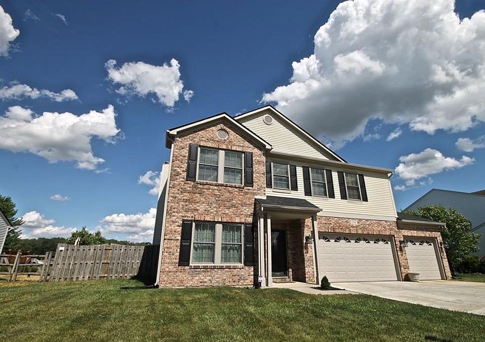 1st image of 15146 Redcliff Dr