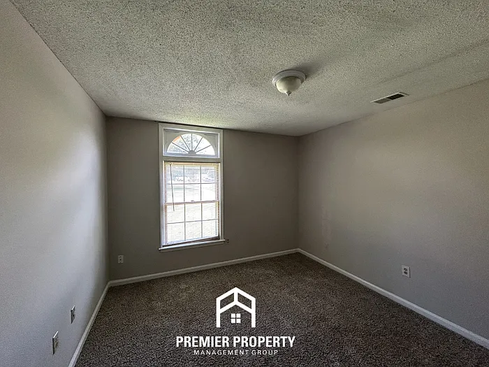 4985 Barrington Cv — Photo 22