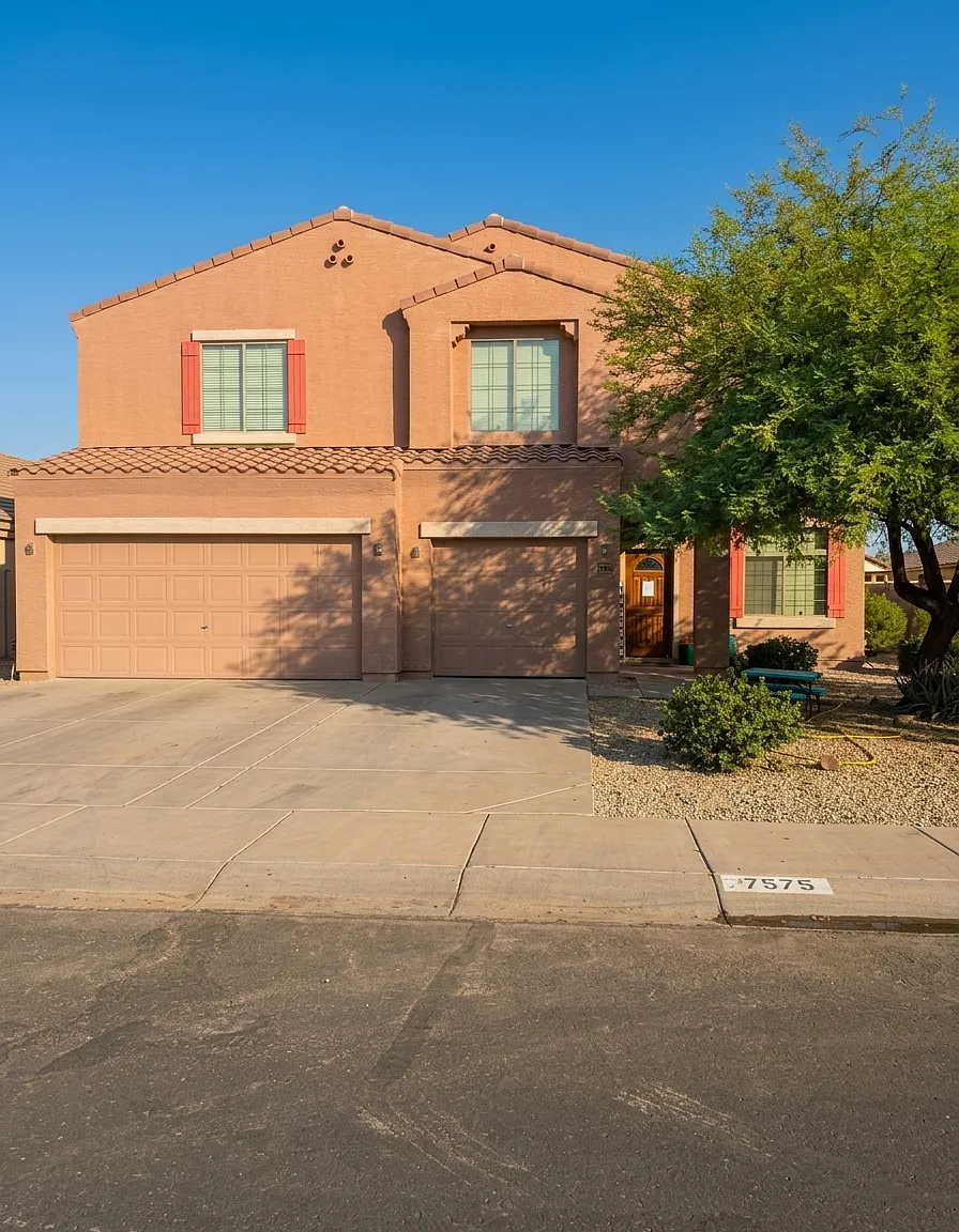 7 bed, 3970 sqft, $2,800 — Photo 1