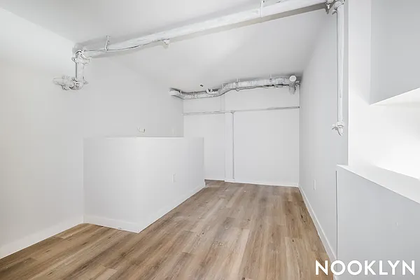 Rented by Nooklyn NYC LLC | media 59