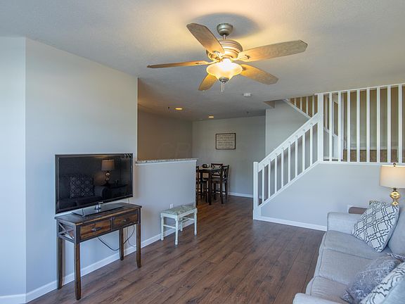 5th image of 332 Pagodatree Dr #332