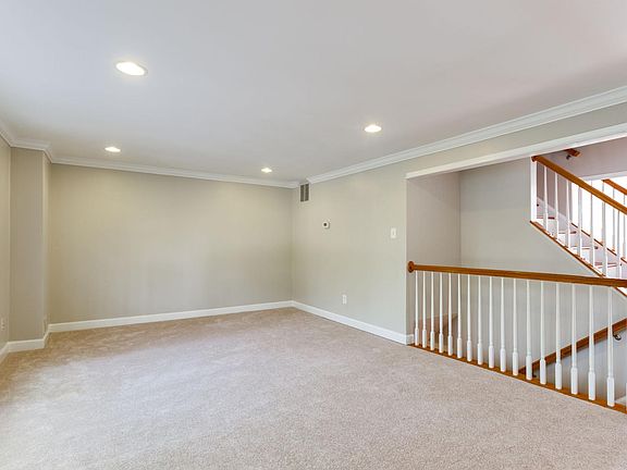5th image of 4334 Cedarlake Ct