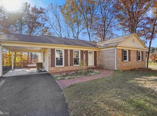 10907 Spurlock Ct, Fairfax, VA 22032