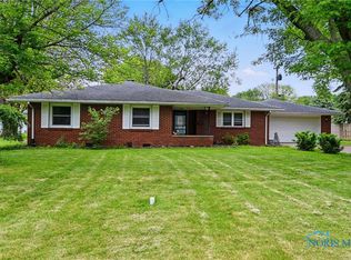 127 Huron Rd, Findlay, OH 45840