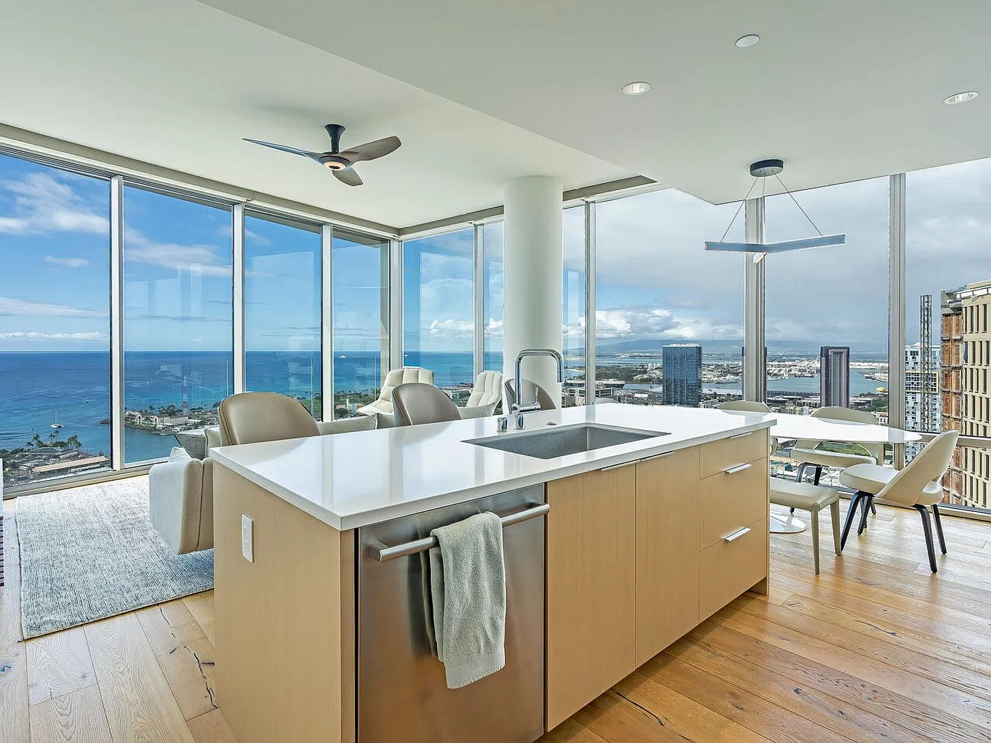 Ae'o 3901 - Most Desirable 3BR/3BA Corner Unit — Photo 4