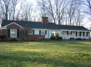 6740 W Dartmoor Rd, West Bloomfield, MI 48322