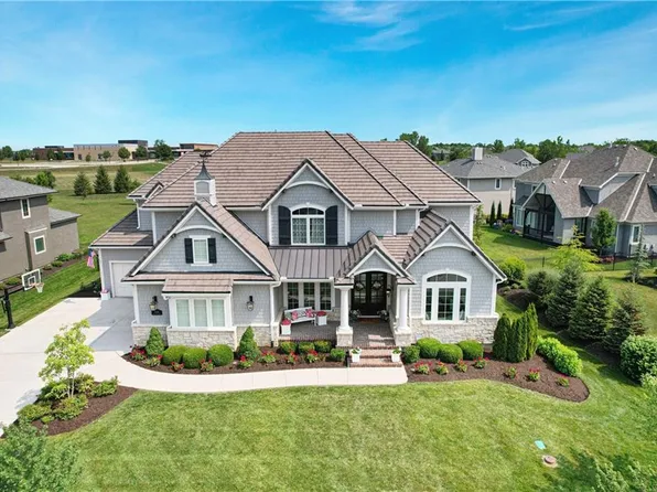 11306 W 166th Ter, Overland Park, KS 66221