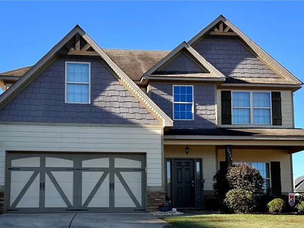2904 Ashley Ln, Opelika, AL 36801