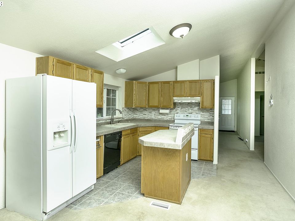 11105 Main St NE Donald, OR, 97020 Apartments for Rent Zillow