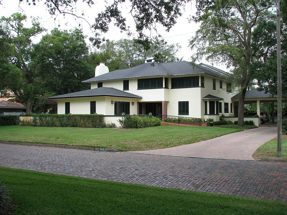 1st image of 949 41st Ave N
