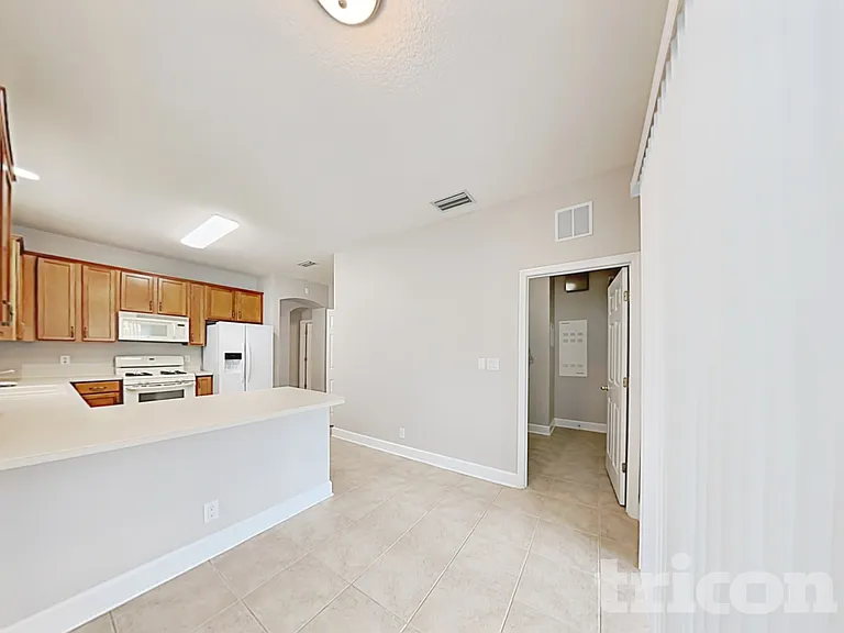 614 Ravenshill Way — Photo 7