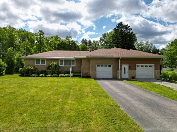 2605 Linda Dr, Murrysville, PA 15668