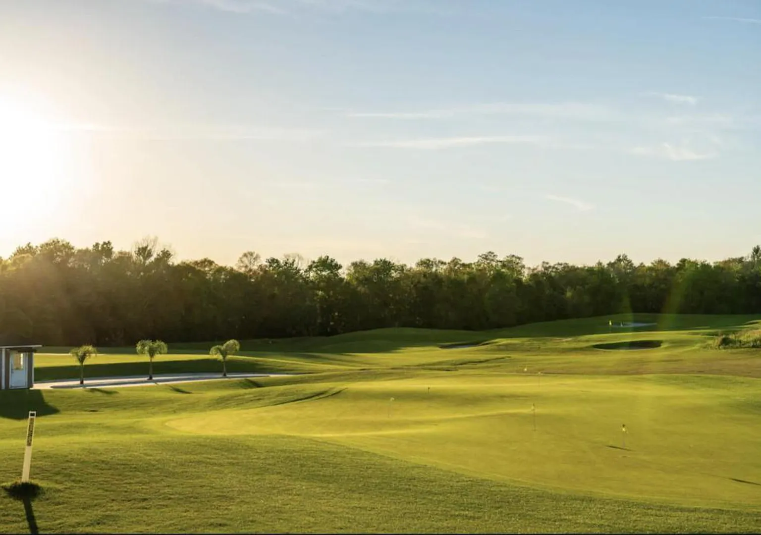 5-Star Golf Course Luxe Townhome-Close to Disney — Photo 3