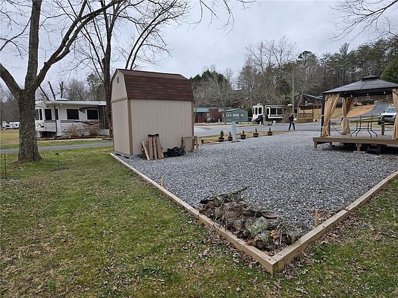 3rd image of 155 Fishtail Cir #246