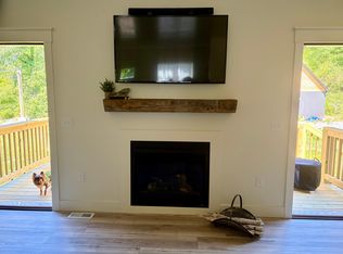 (Undisclosed Address), Black Mountain, NC 28711