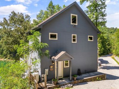 112 Lazy Cove Ln, La Follette, TN, 37766