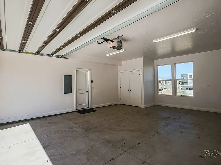 5528 S Ochre Ln — Photo 28