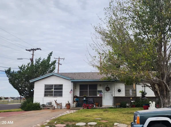 1300 E Silver Dr, Hobbs, NM 88240