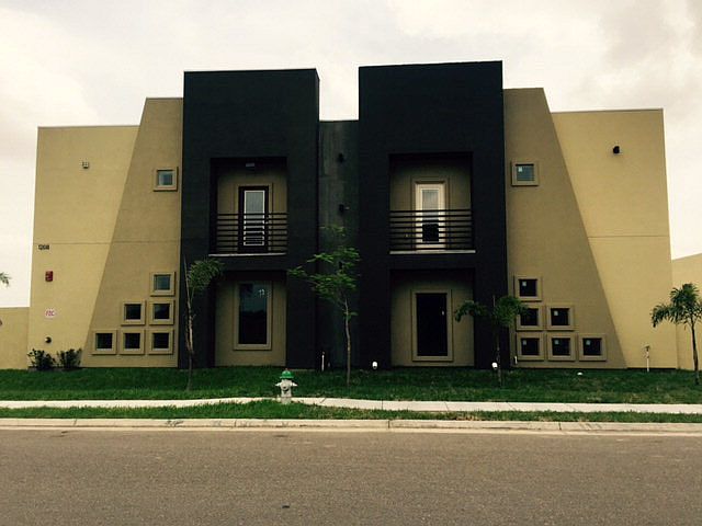 1st image of 1208 Daffodil Ave