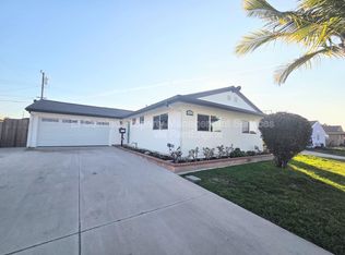 5662 Cathy Ln, Cypress, CA 90630