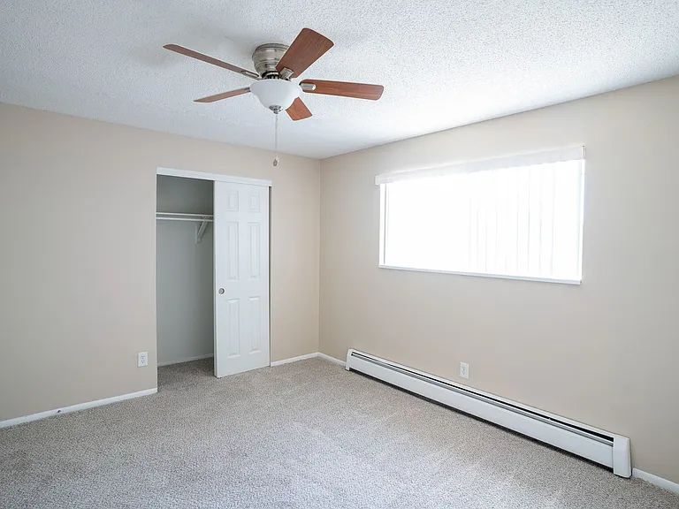 Prentice House Apartments — Photo 6