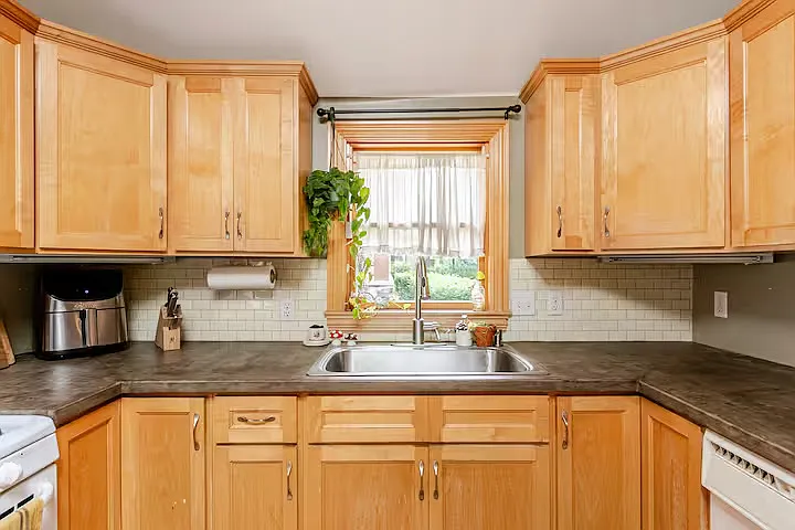 1239 N Monaco Street Pkwy — Photo 10