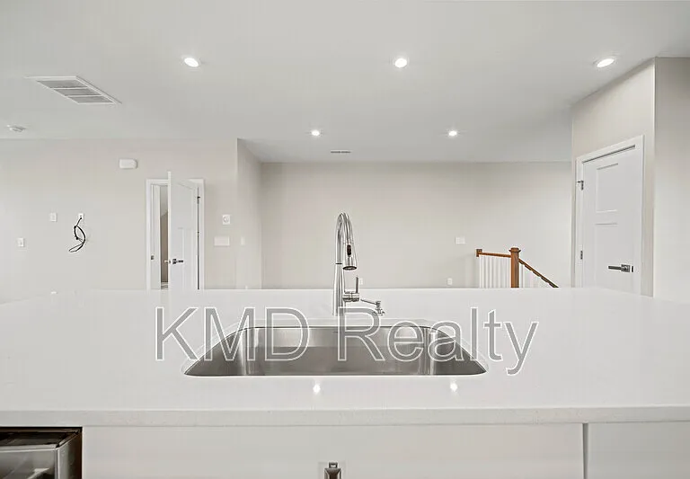 636 Crudent Rd — Photo 14
