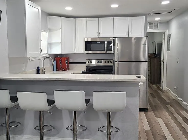 1421 E 108th Ave #A — Photo 5