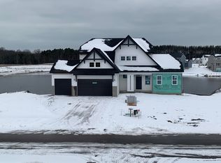 12557 Manchester Dr, Grand Haven, MI 49417