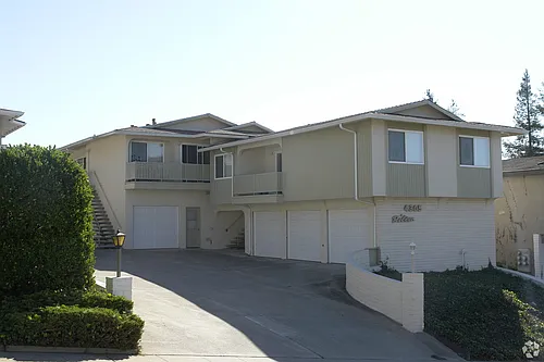 4305 Rilea Way #4 Photo 1