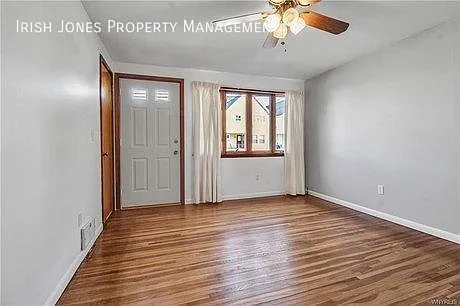 17 Houston St — Photo 7