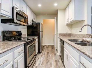 94 Camden St #4, Boston, MA 02118