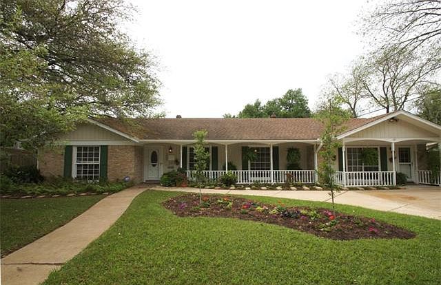1st image of 3001 W Terrace Dr