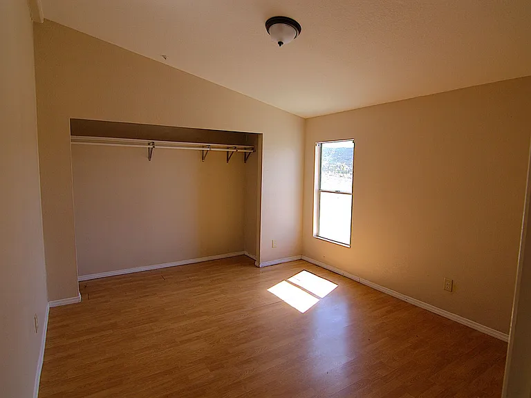 35850 Via Famero Dr — Photo 15