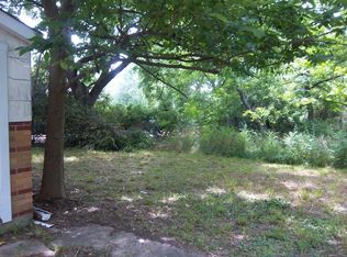 53 W 59th St, Westmont, IL 60559