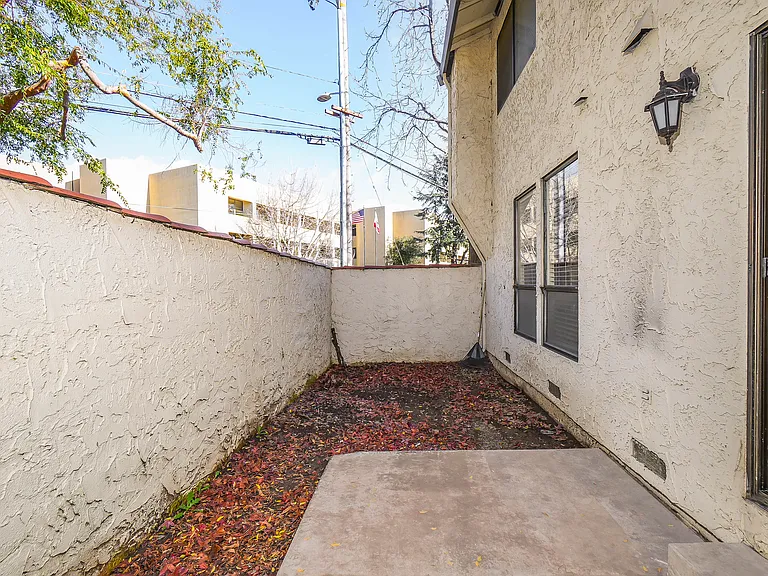 24054 La Paz Way — Photo 42