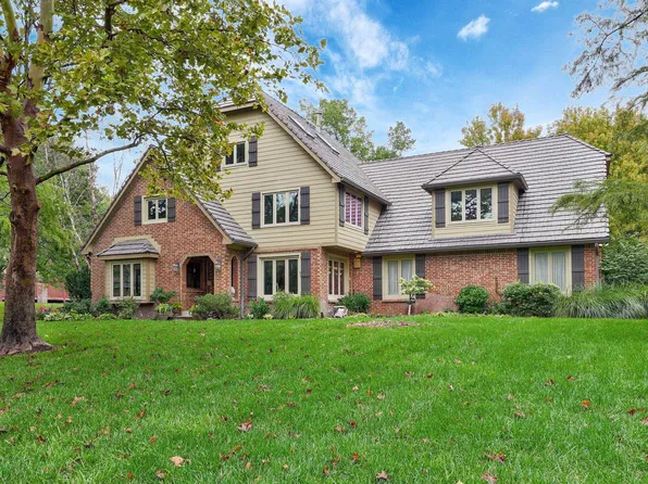 16 N Sagebrush St, Wichita, KS 67230