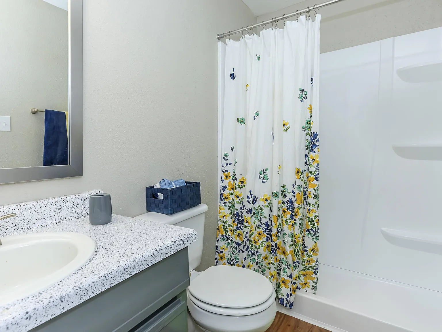15242 Galveston Rd — Photo 4
