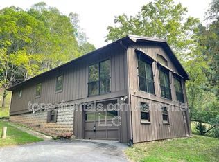 304 Wilson Cove Rd, Swannanoa, NC 28778