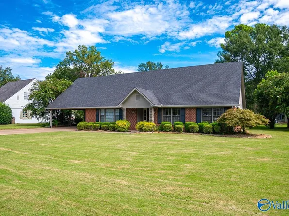 2326 Quince Dr SE, Decatur, AL 35601