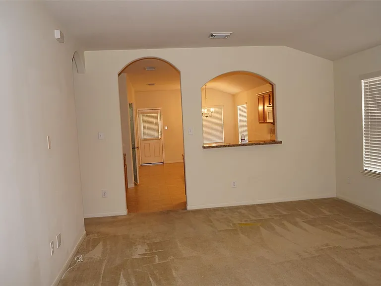 2118 Wildbrook Canyon Ln — Photo 4