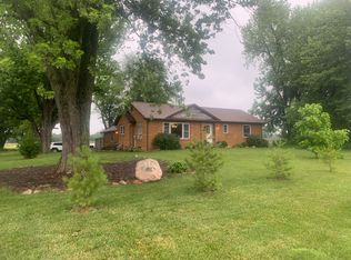 8629 W Grange Hall Rd, Edwards, IL 61528