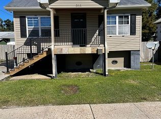 511 E Pearl St, Erath, LA 70533