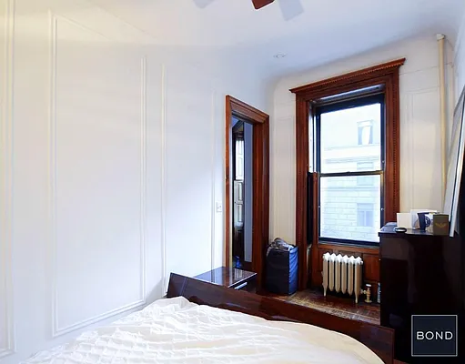 Rented by Bond New York | media 12